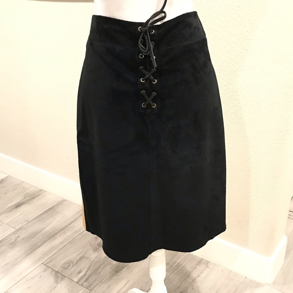 🍃Vintage 60’s70’s Patchwork Suede/Leather Skirt🍃 - Picture 3 of 8